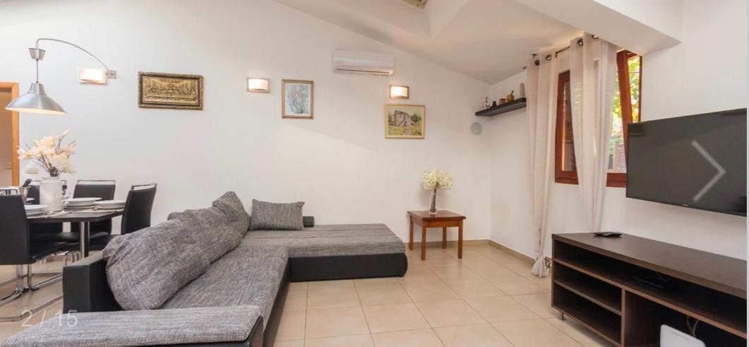 Kuca Za Odmor Villa Sveti Filip i Jakov Ngoại thất bức ảnh