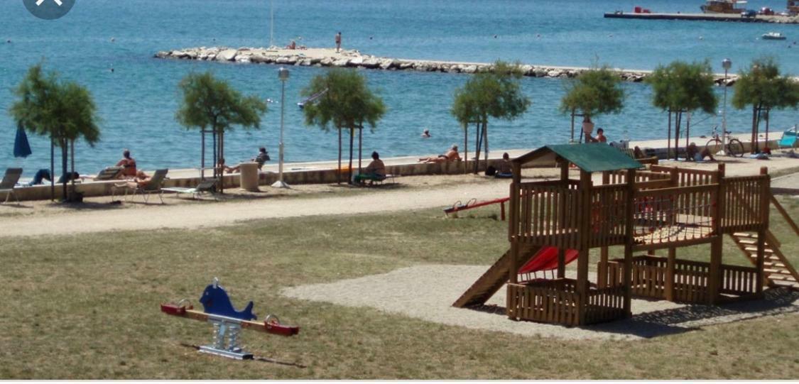Kuca Za Odmor Villa Sveti Filip i Jakov Ngoại thất bức ảnh